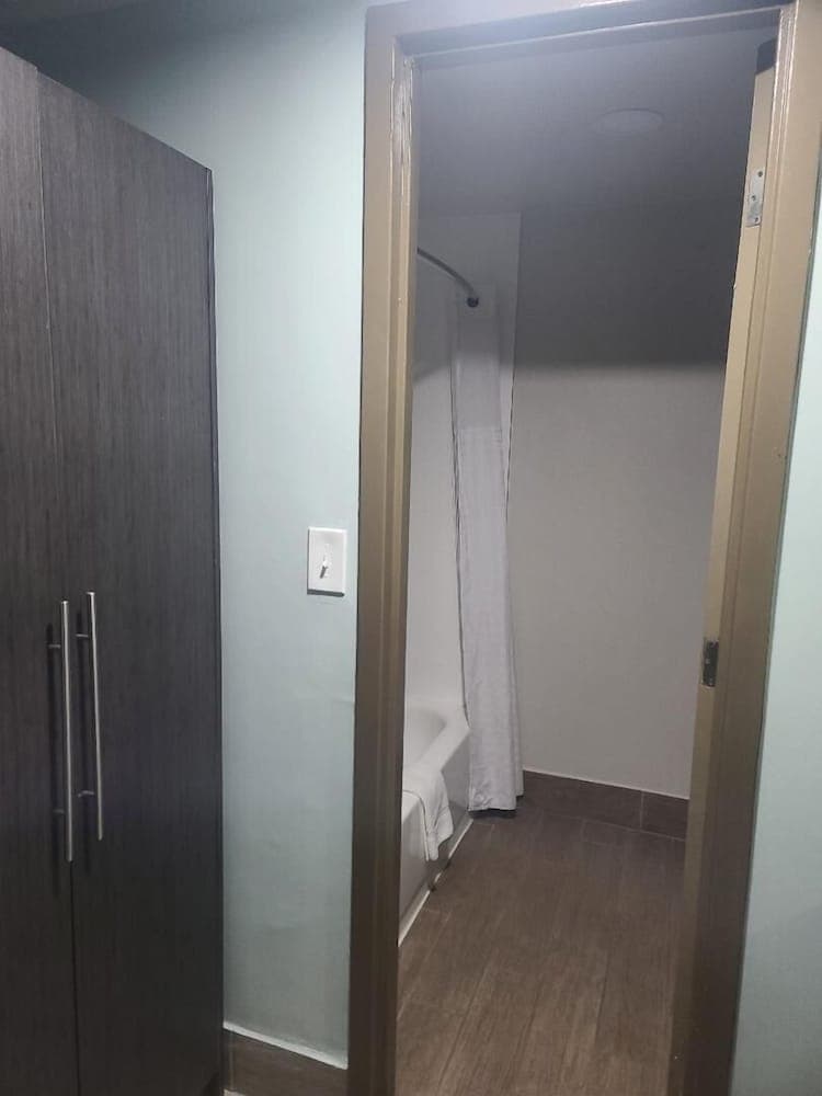 Ocean Reef Suites