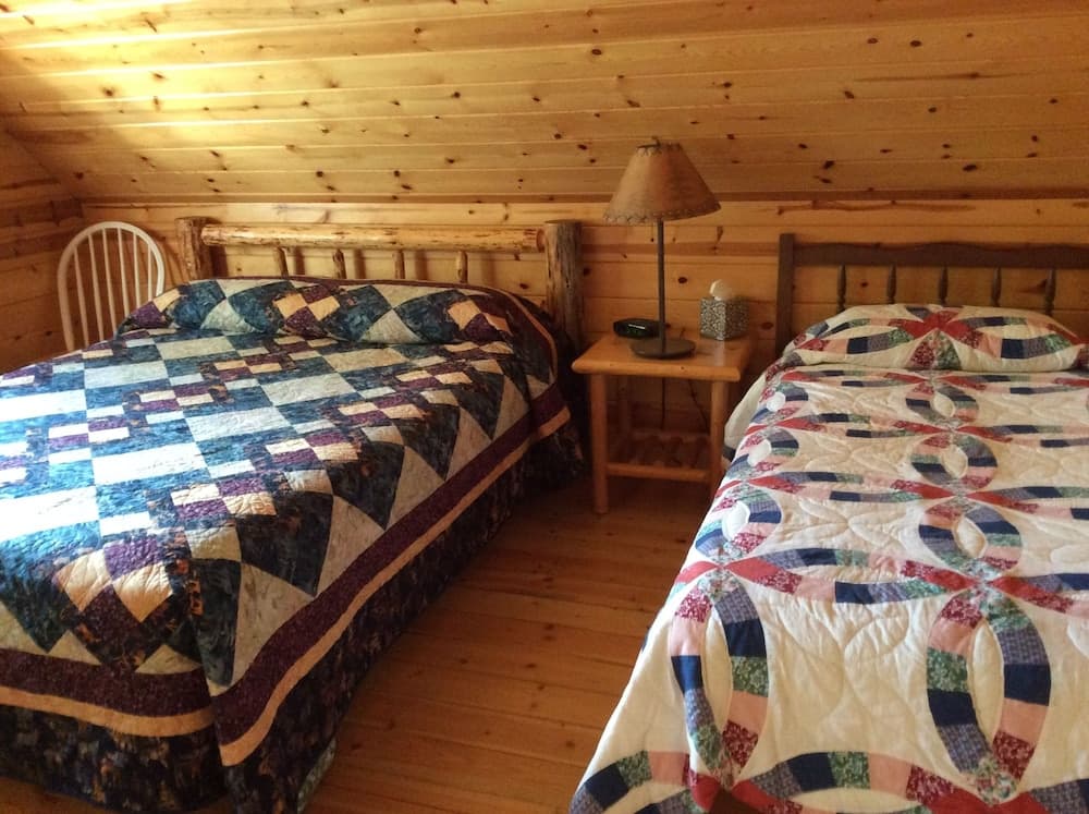 Smoky Bear Ranch Bed & Breakfast & Cabins