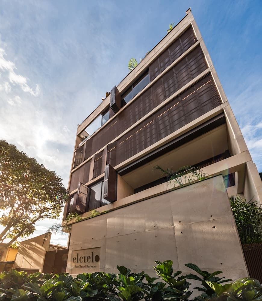Elcielo Hotel & Restaurant