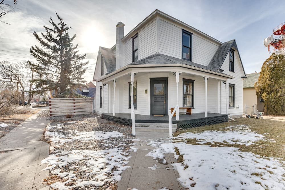 Pet-friendly Montrose Home, Walk to Town!