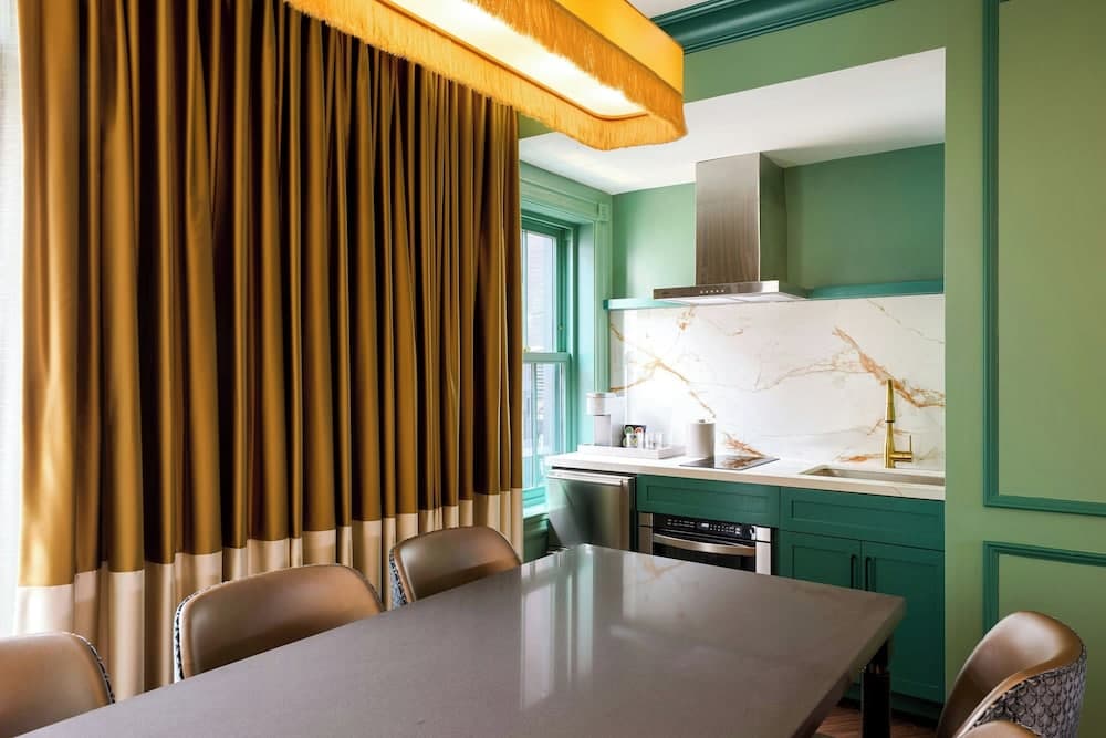 Canal House of Georgetown, a Tribute Portfolio Hotel