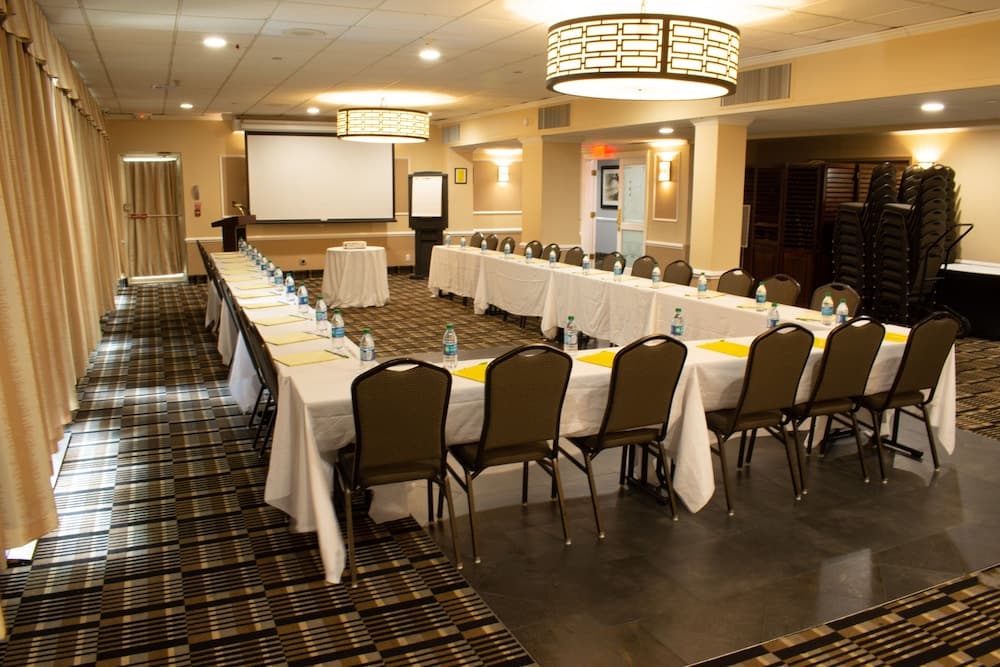 meeting & event spaces
