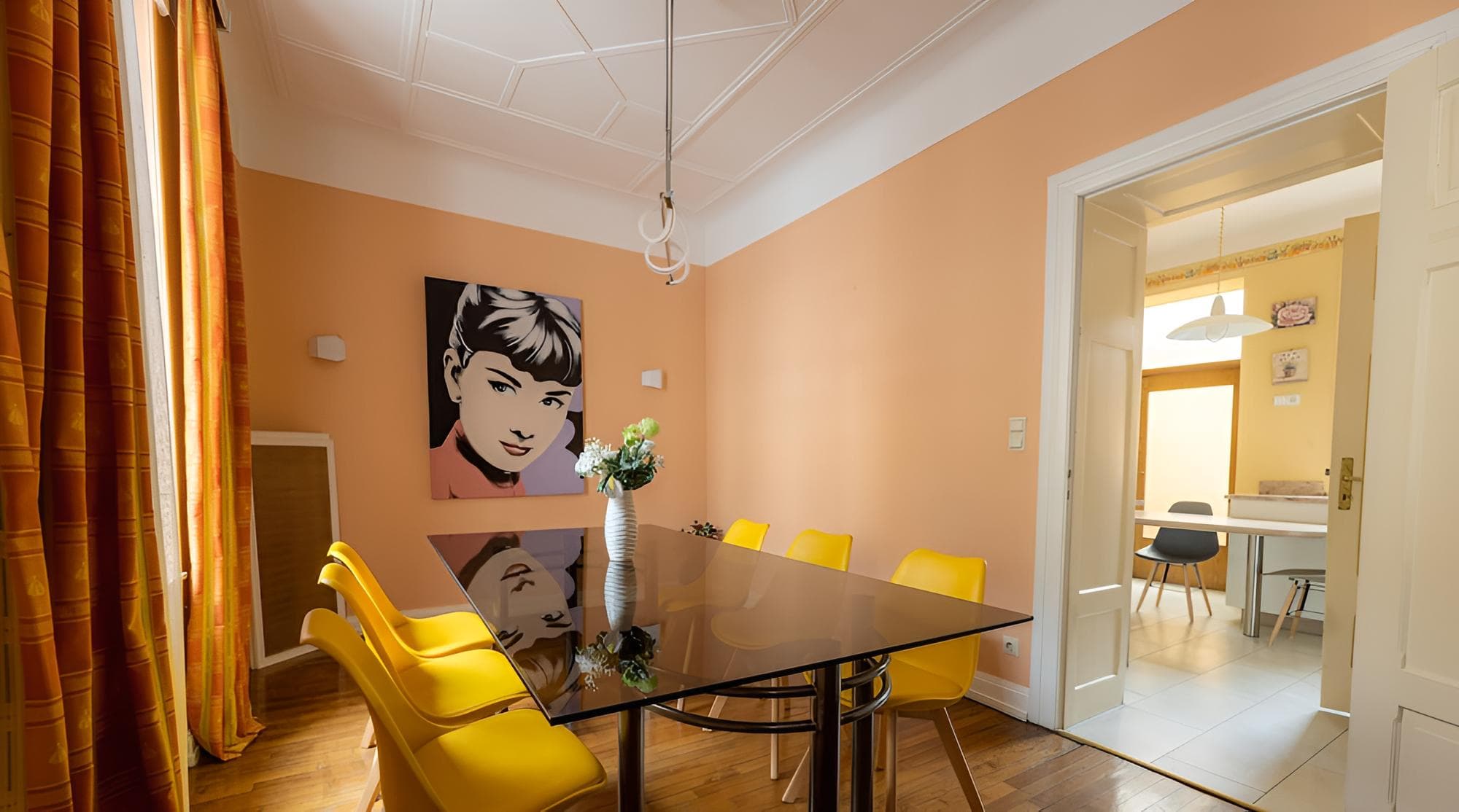 Splendid Townhome in Gare