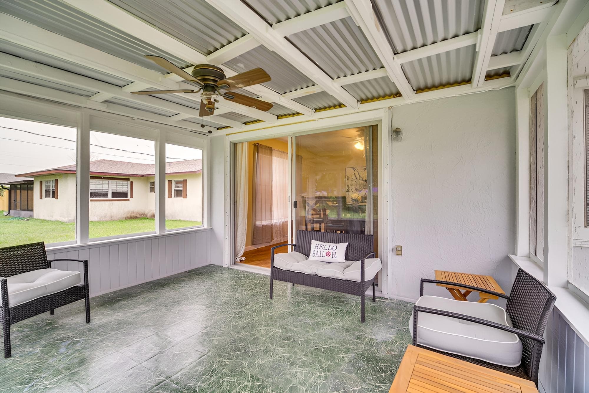 Palm Bay Home w/ Screened Porch - 8 Mi to Beaches!