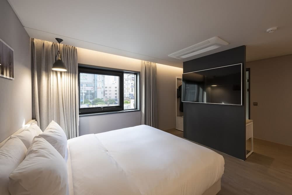 Yeonsan Hound Hotel