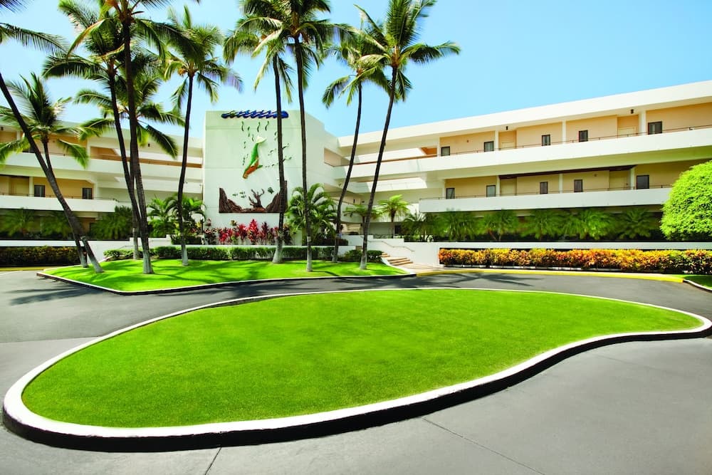Royal Sea Cliff Kona by OUTRIGGER