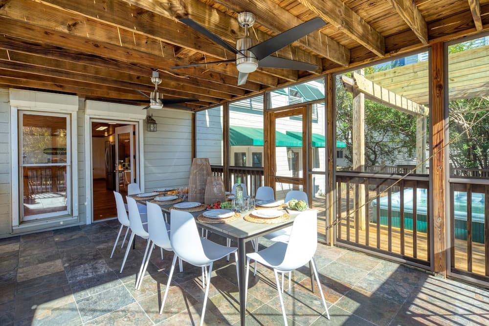 Raven by Avantstay Entertainers Dream w/ Pool, Hot Tub, Game Room! 9 Brs!