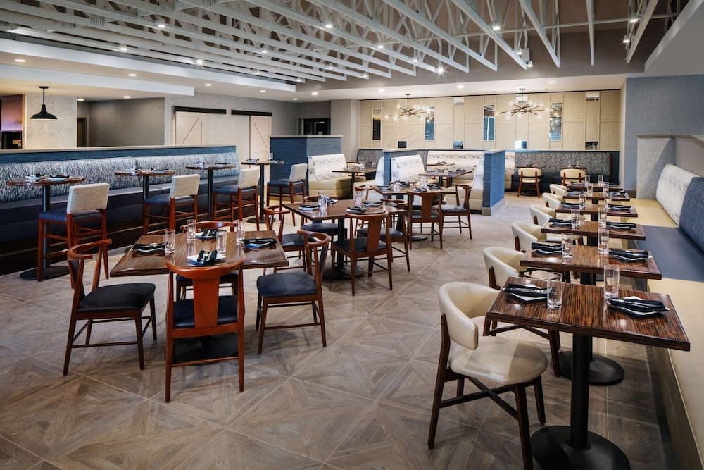 DoubleTree by Hilton Ann Arbor North