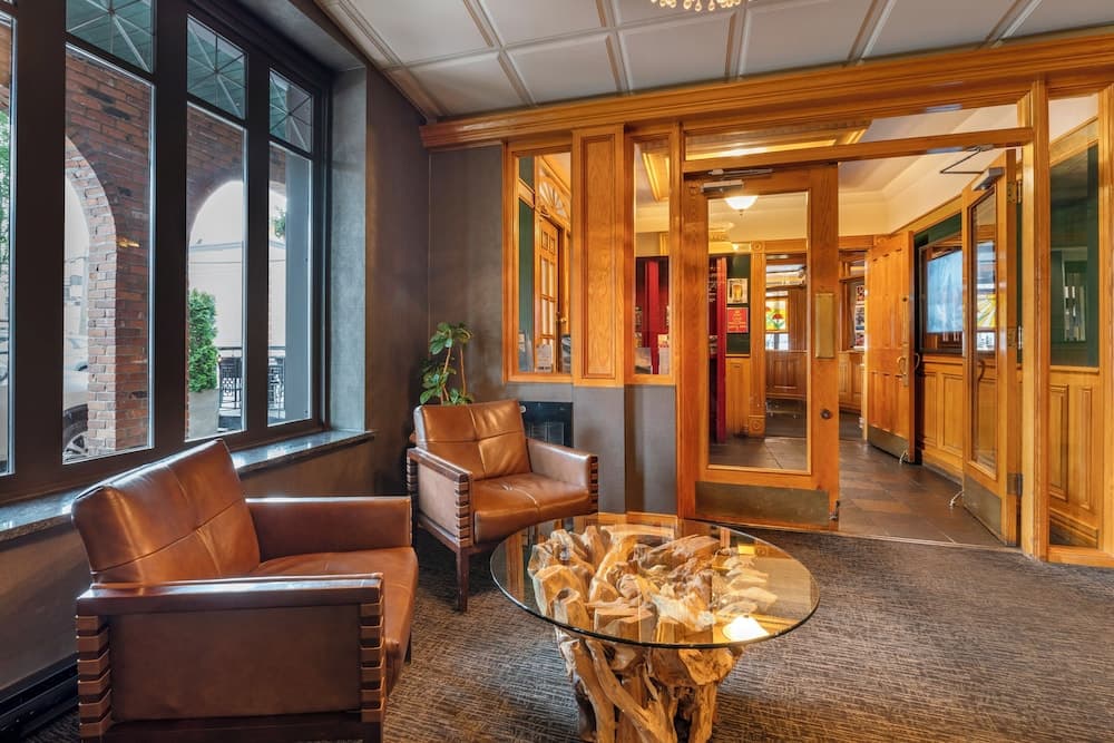 Regent Hotel