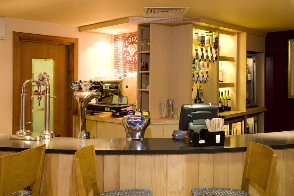 Premier Inn Heathrow Airport - M4/J4