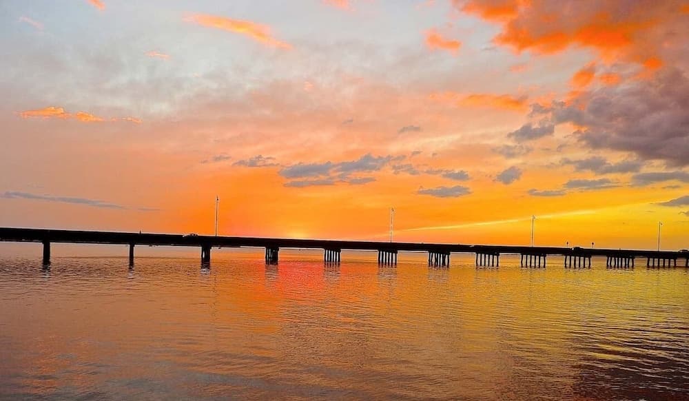 Punta Gorda 3-Bedroom Canalfront Vacation Home with Dock 3 Home