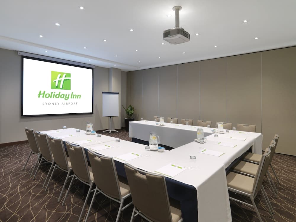 Crowne Plaza Sydney Airport by IHG