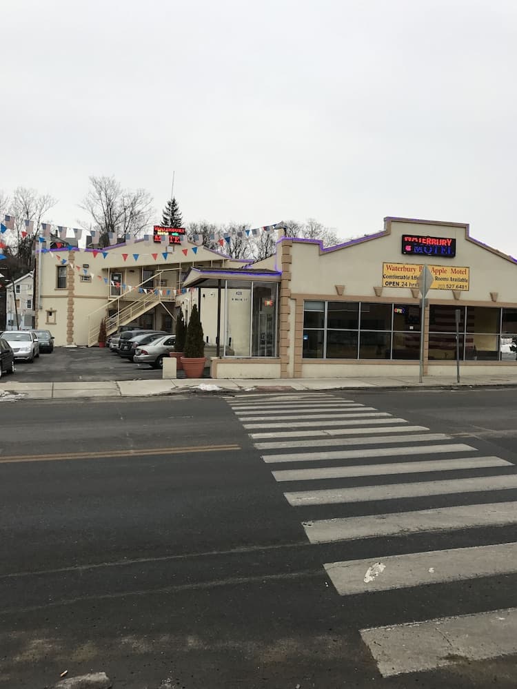 Waterbury Motel