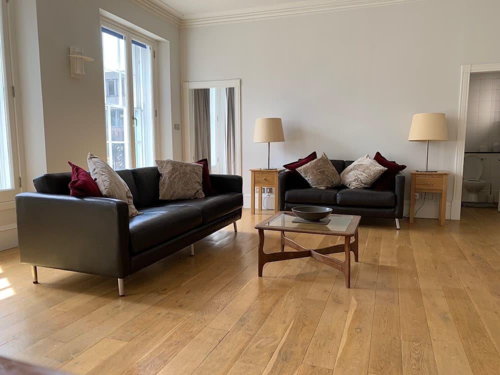 Historic Luxury Apartment in Inverness City Centre