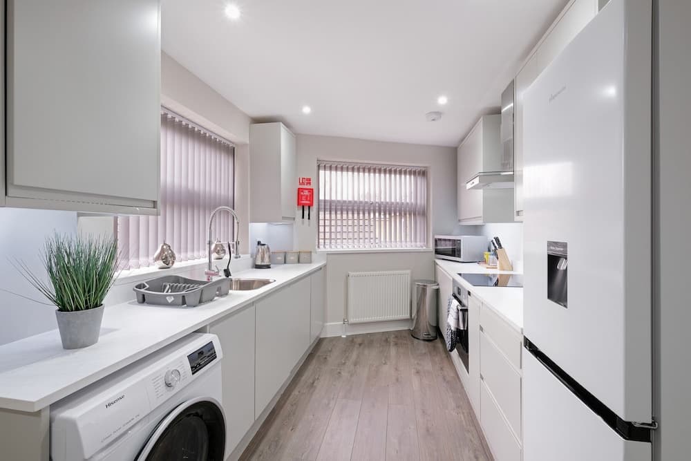 Crown Place 2 & 3 Bedroom Luxury Apts