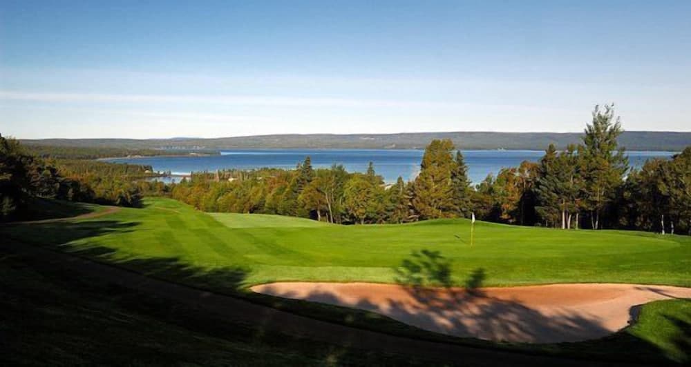 Dundee Resort & Golf Club