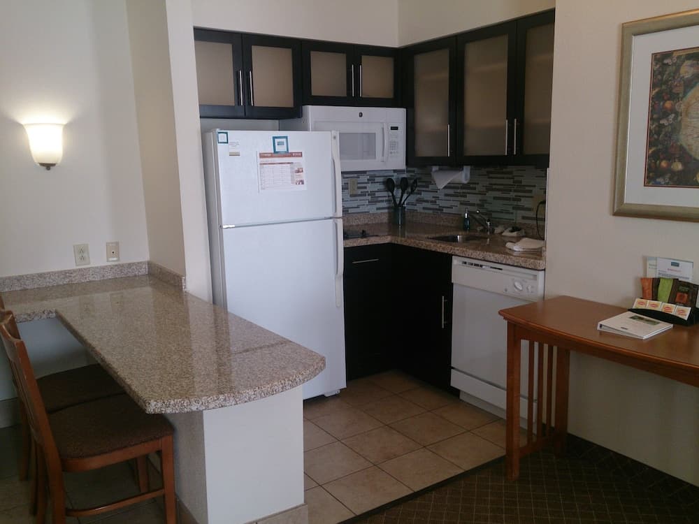 Staybridge Suites Columbus-Airport by IHG