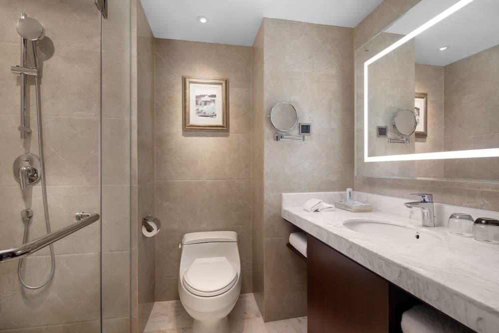 Holiday Inn Chengdu Century City-WestTower by IHG