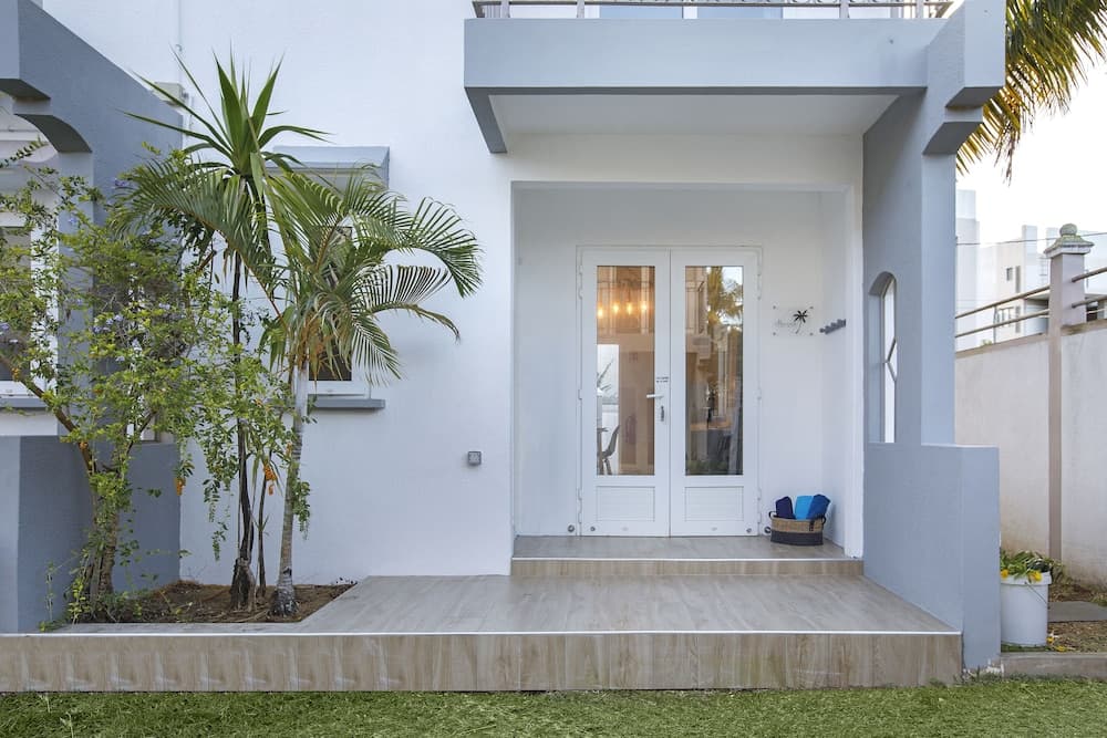 AMIS Apartments