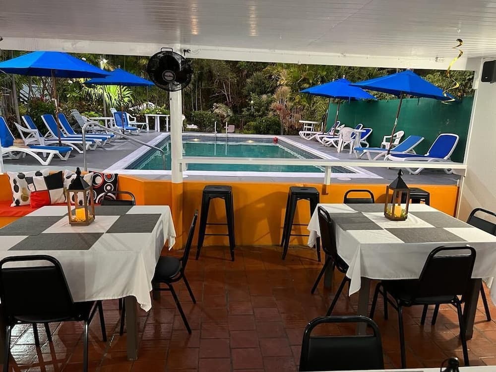 Palm Garden Hotel