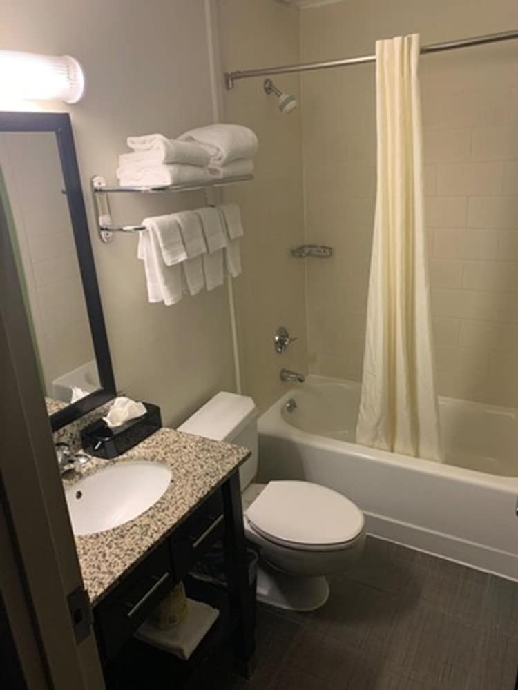 Cresthaven Inn JFK