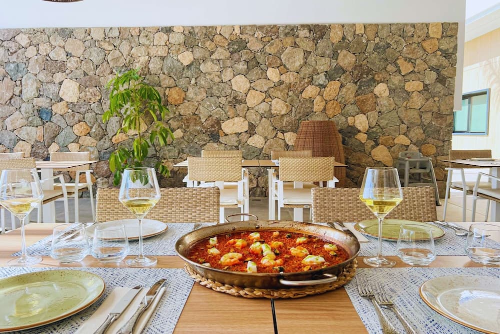 Resort Cordial Santa Agueda & Perchel Beach Club