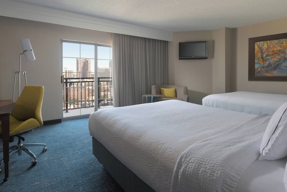 Courtyard Marriott Riverwalk