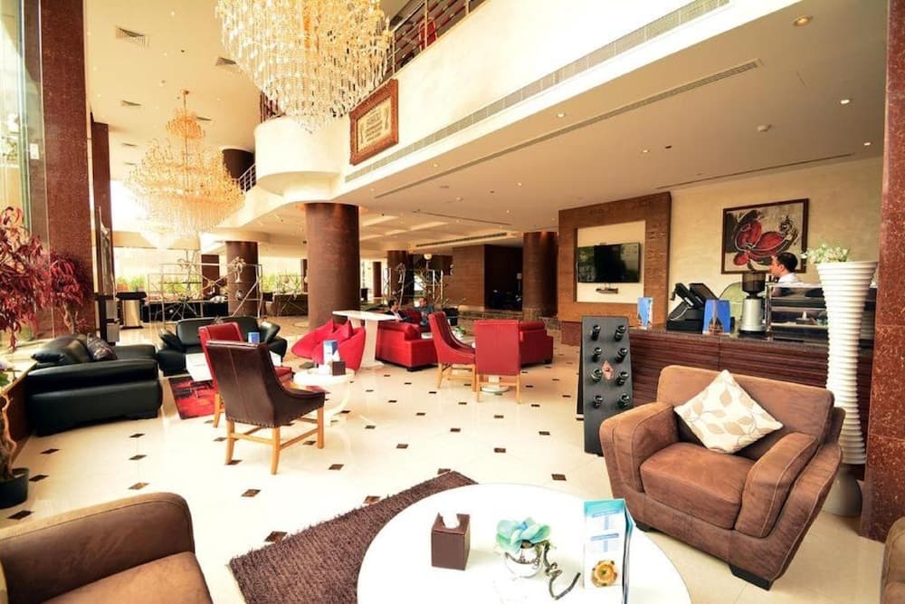 Dancenter Luxury Millennia Near King