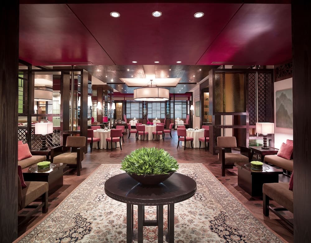 New World Makati Hotel