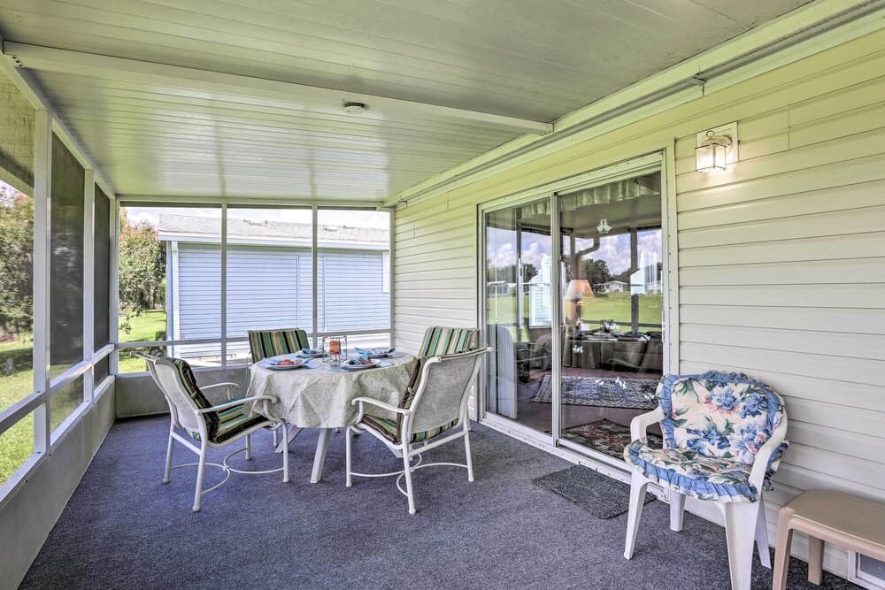 Steps to Pool: Winter Garden House w/ Lanai!