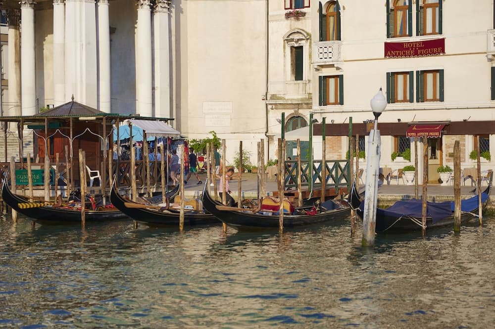 Hotel Antiche Figure