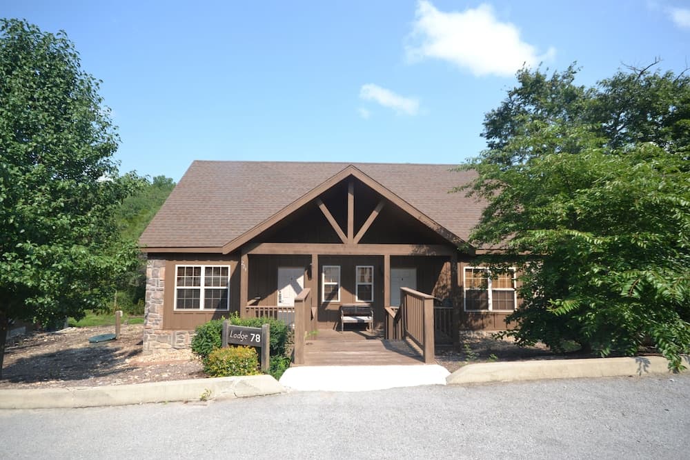 StoneBridge Resort
