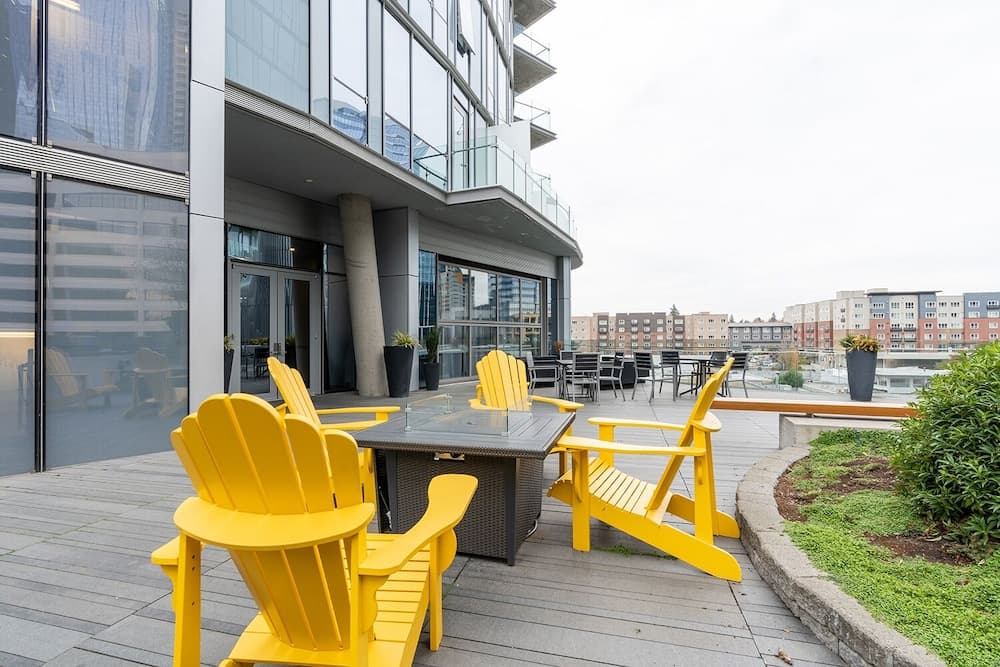 Sophari Bellevue Tower Apts