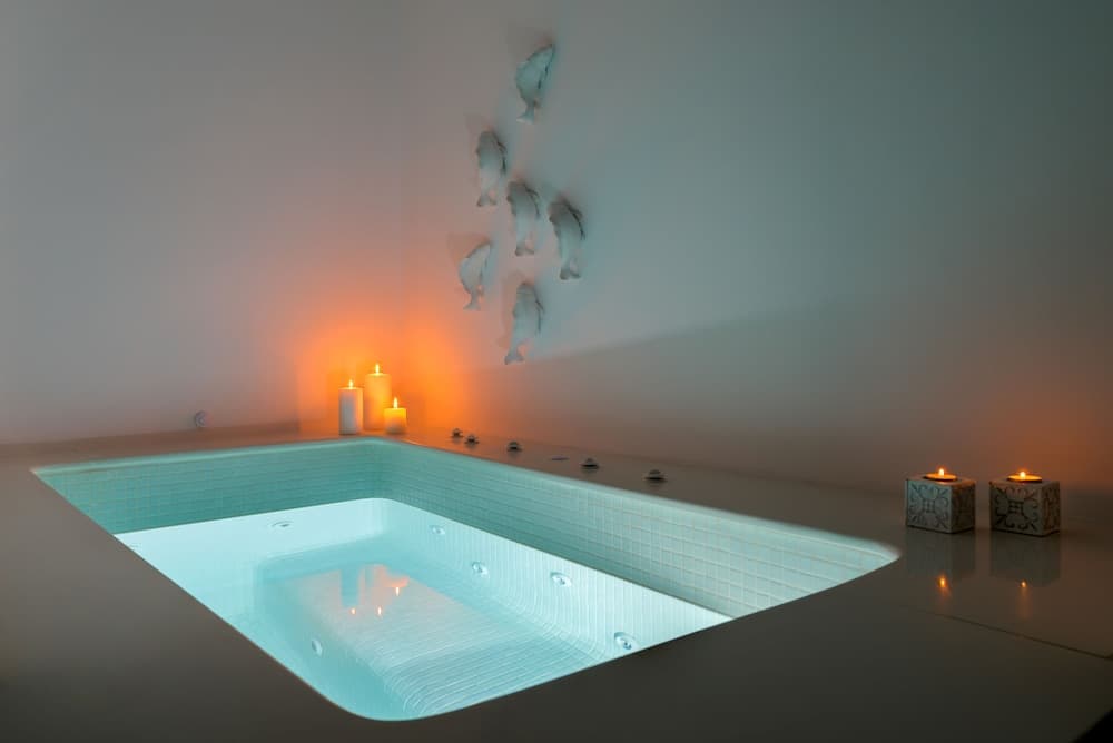 Emerald Collection Suites
