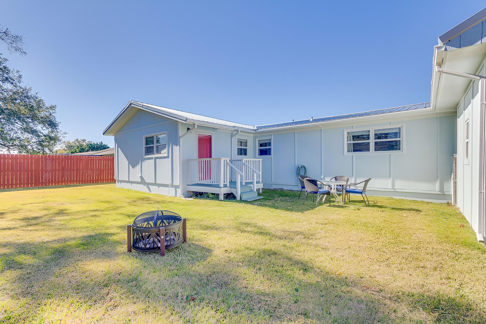Fort Walton Beach Home ~ 1 Mi to Santa Rosa Sound!