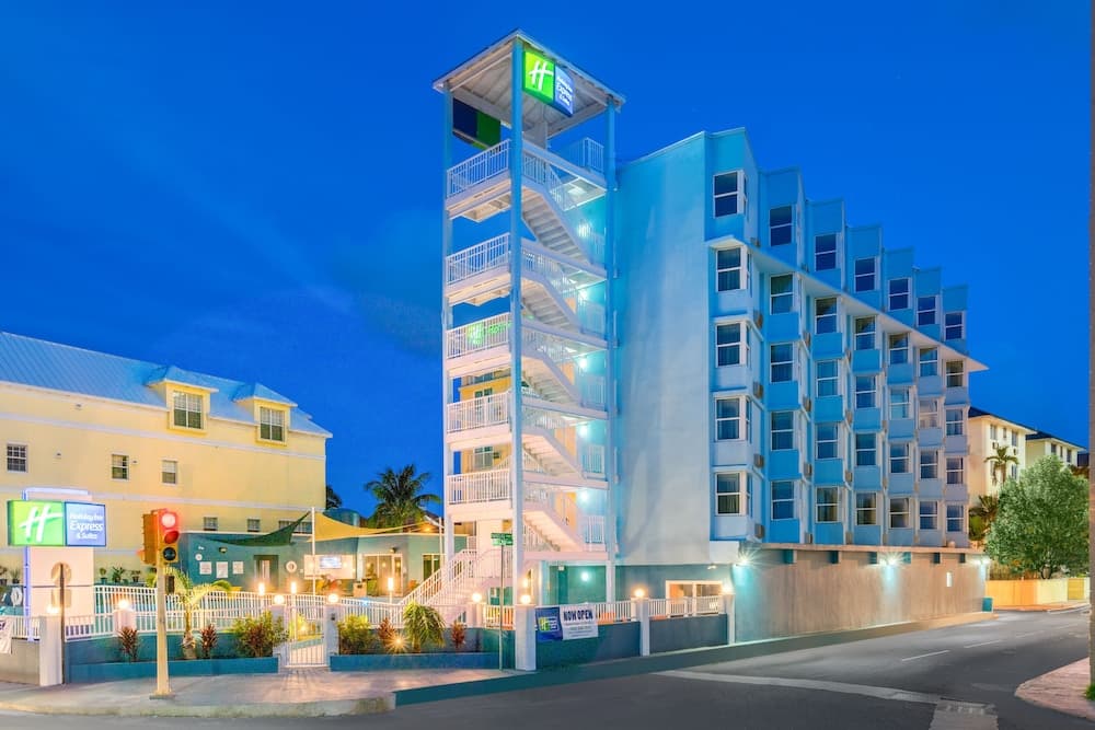 Holiday Inn Express & Suites Nassau by IHG