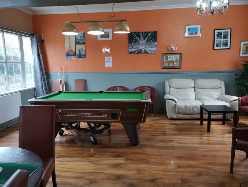 Swan Inn, Heathrow Airport