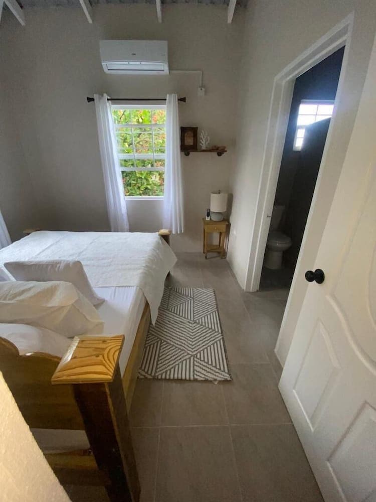 Vee's Country Apartments
