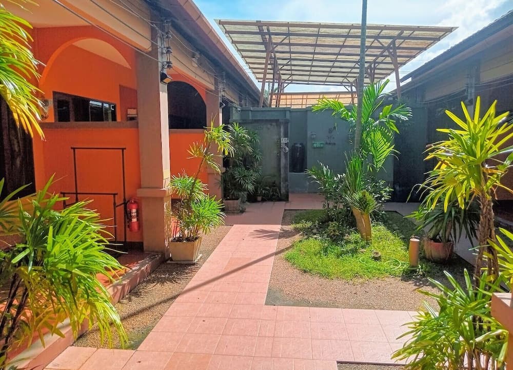 Phuket Siam Villas