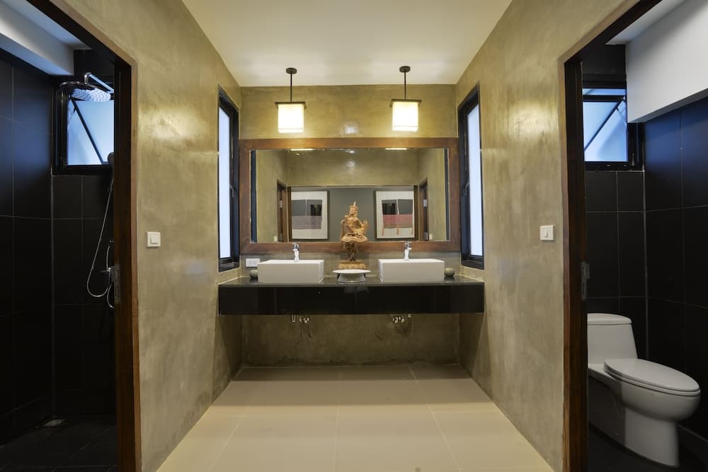 The Quarter Hotel