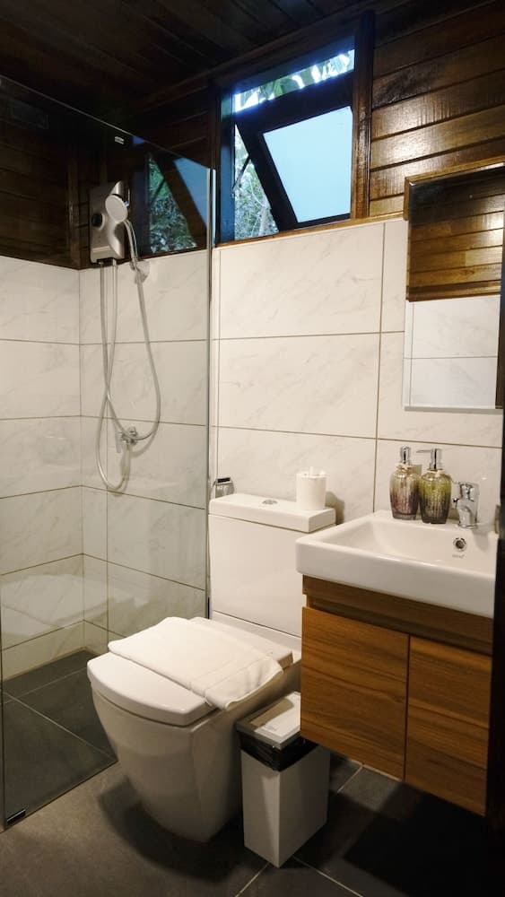 Lush Inn Phuket
