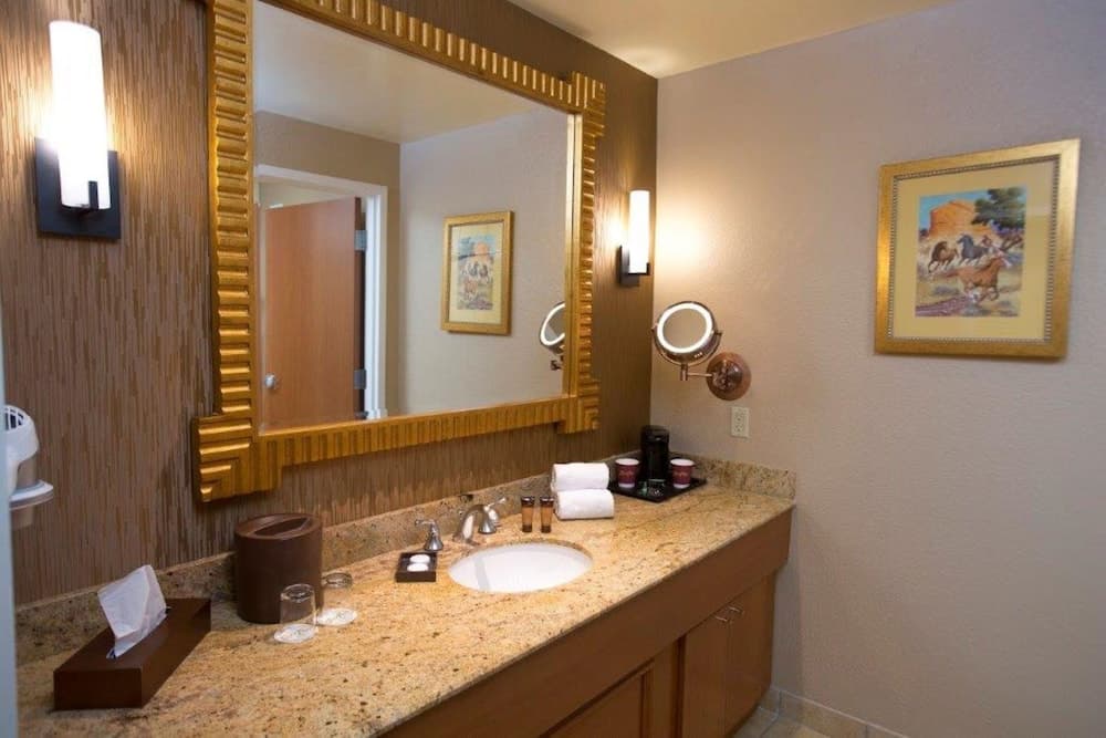 South Point Hotel, Casino, and Spa