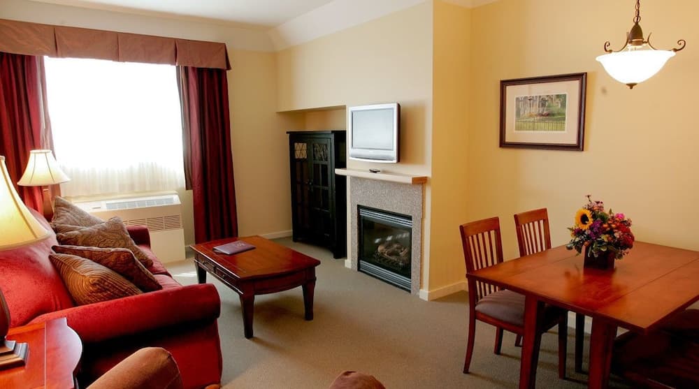 Pointe at Castle Hill Resort