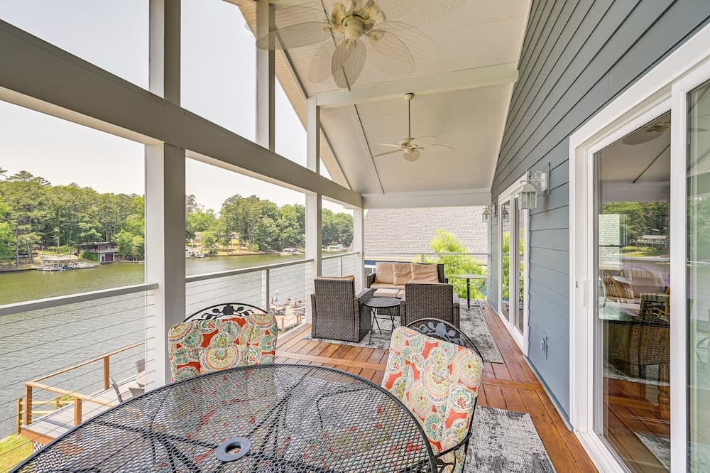 Waterfront Badin Lake Getaway: Boat Dock, Fire Pit