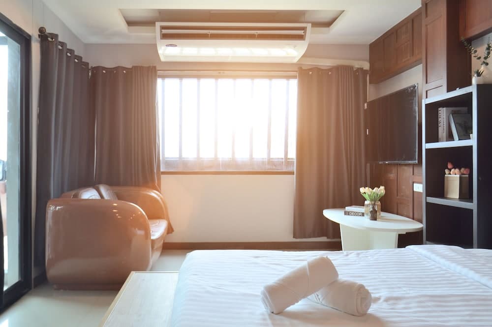 De Lux Bangkok Hotel