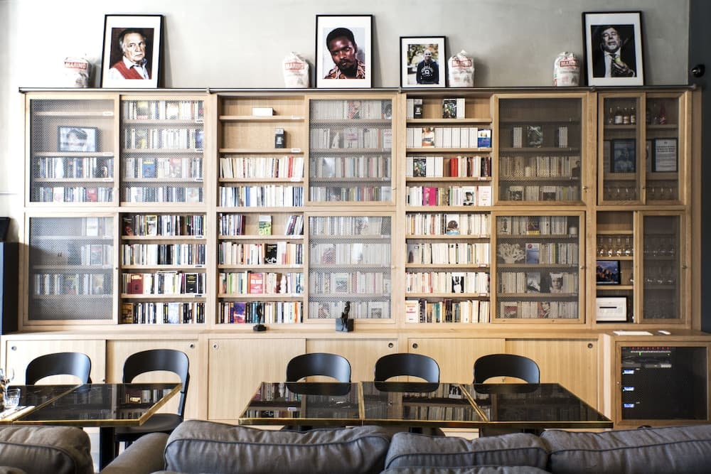 lounge