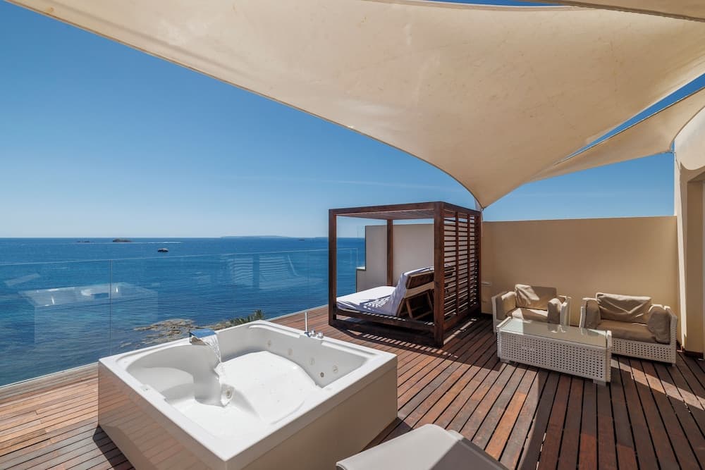 Hotel Torre Del Mar