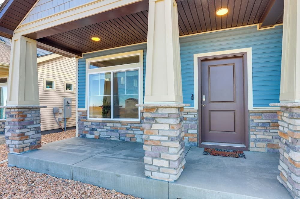 Colorado Retreat Near Hiking, Golfing & Fishing!