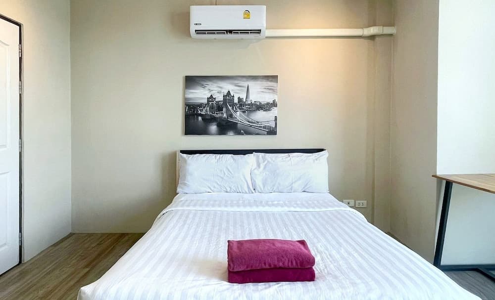 Breakers Hotel Rawai
