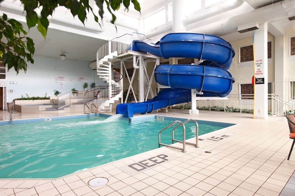 Viscount Gort Hotel